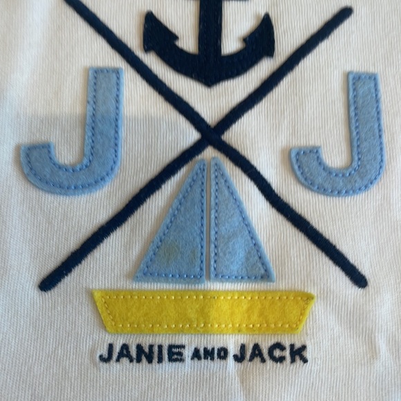 Janie and Jack felt embroidered T-shirt. - Picture 2 of 2